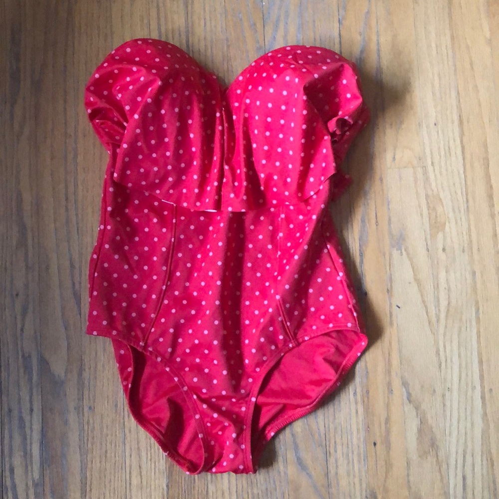 COPY - Spanx strapless, underwire red polka dots.